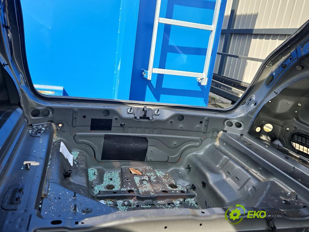 Audi A4 B9 2015-2024 2.0 TDI 190 HP automatic 140 kW 1968 cm3 5- pas zadní: