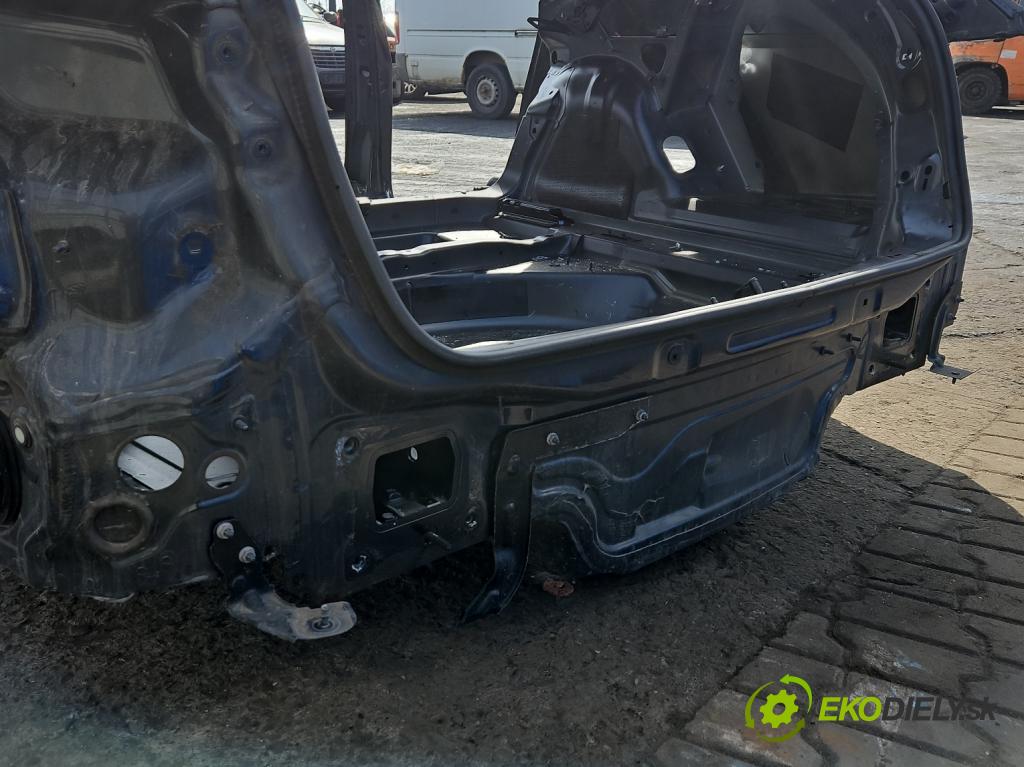 Audi A4 B9 2015-2024 2.0 TDI 190 hp automatic 140 kW 1968 cm3 5- stěna zadní 