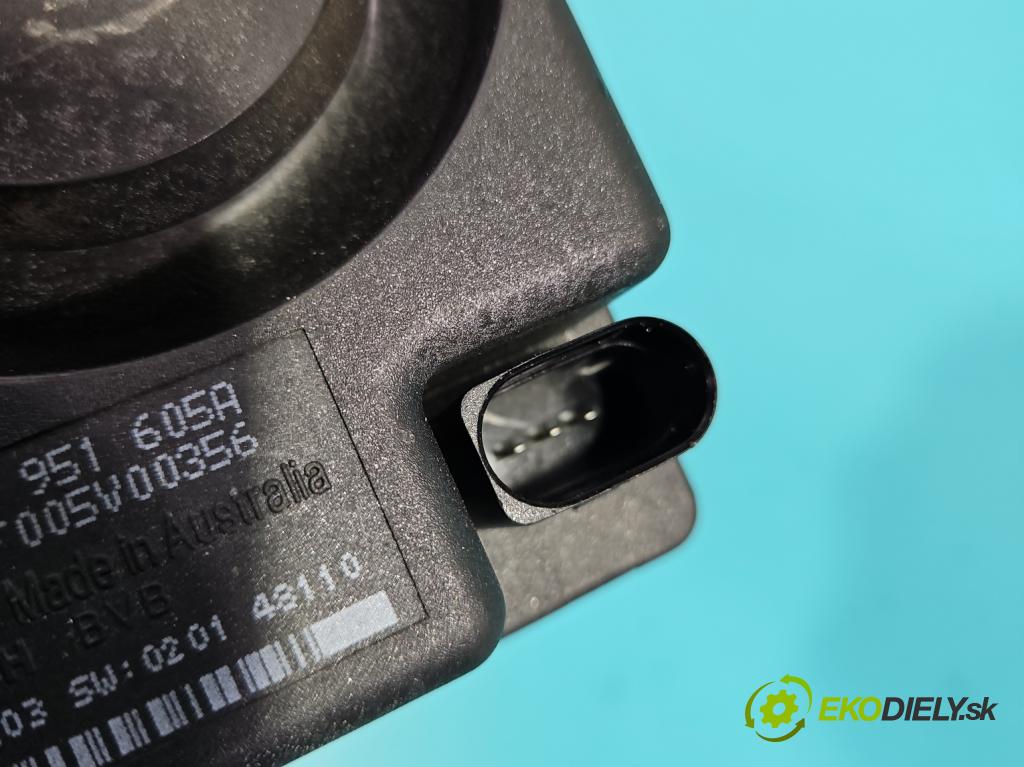 Audi A4 B6 2000-2004 1.9 tdi 131 HP manual 96 kW 1896 cm3 5- Alarm 8L0951605A