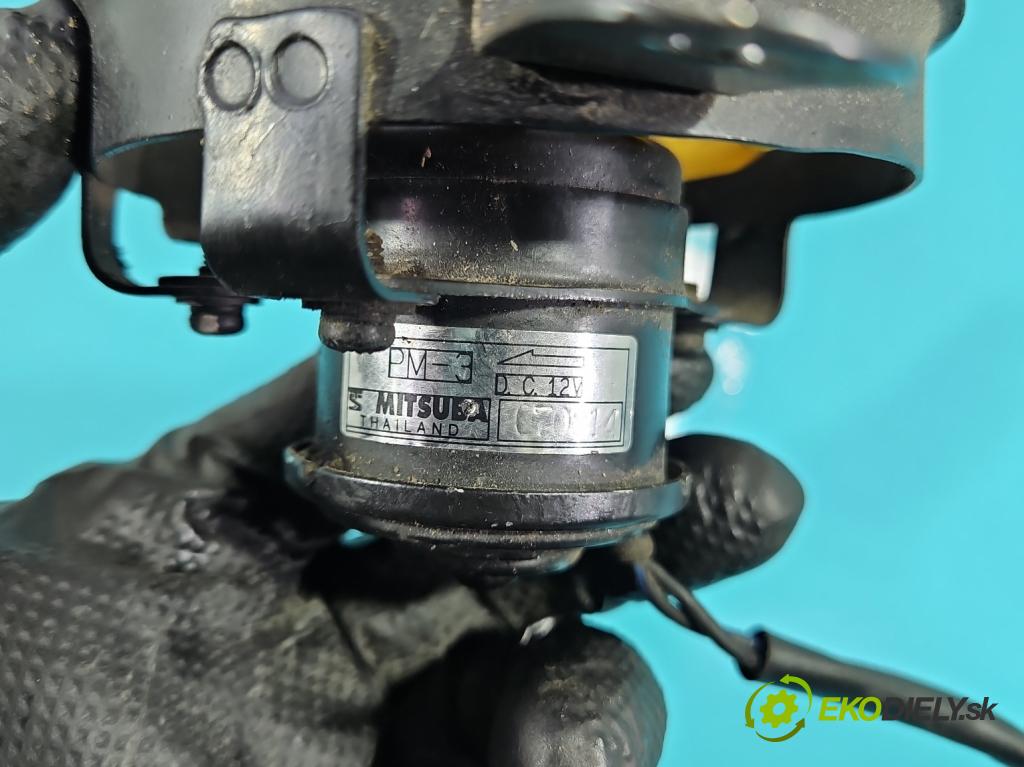 Motocykl HONDA CBR 125R 0.1b 14KM manual 10 kW 125 cm3 2- Ventilátor chladiča