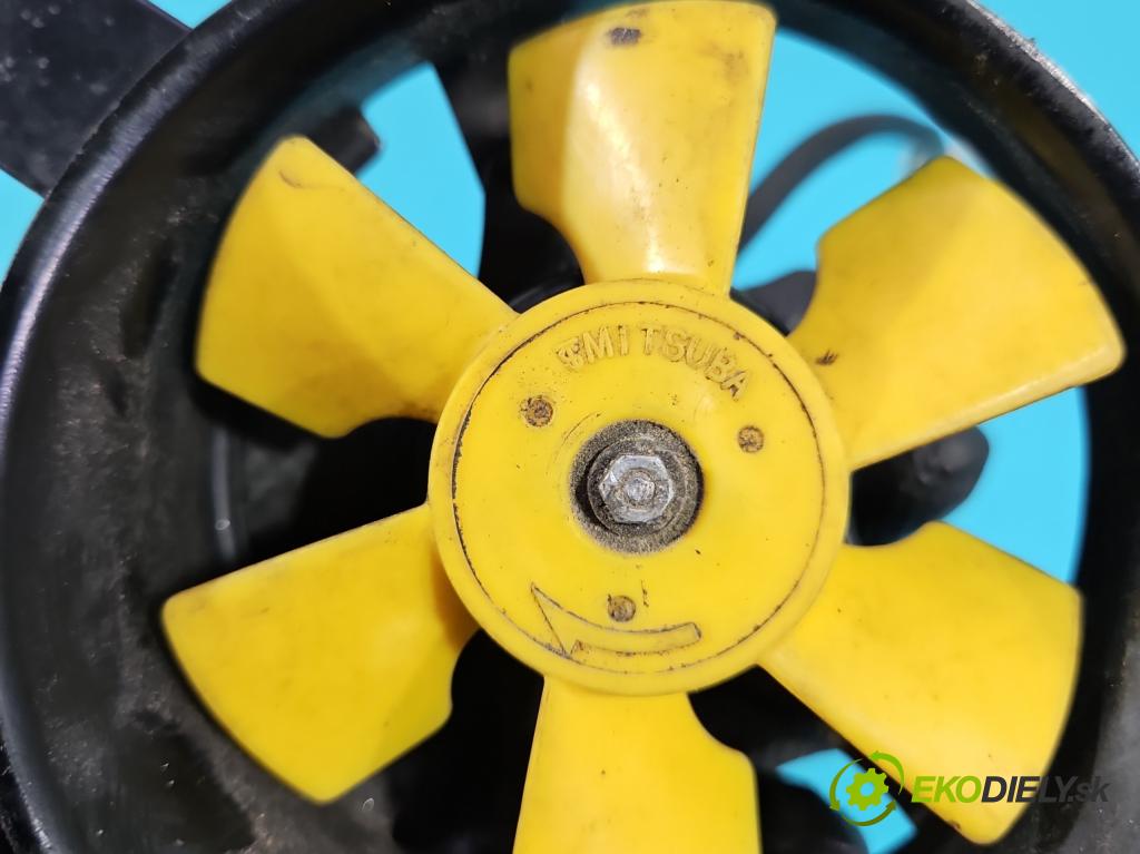 Motocykl HONDA CBR 125R 0.1b 14KM manual 10 kW 125 cm3 2- Ventilátor chladiča