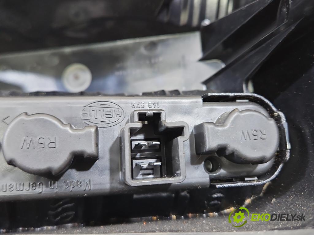 Volvo S80 I 1998-2006 2.8 T6 B6284T 272 HP automatic 200 kW 2800 cm3 4- svetlo / reflektor zadné ľavé 9154480 (Kľučka dverí ostatné)