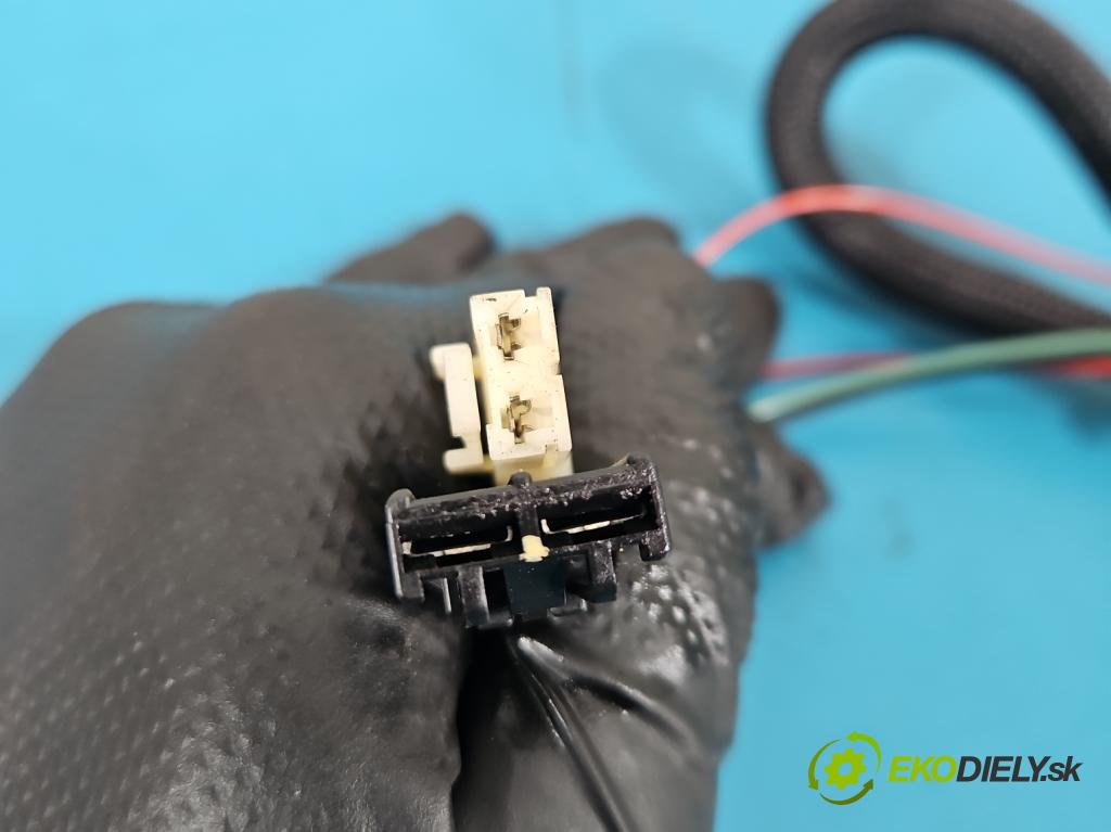 Volvo S80 I 1998-2006 2.8 T6 B6284T 272 HP automatic 200 kW 2800 cm3 4- čerpadlo palivo