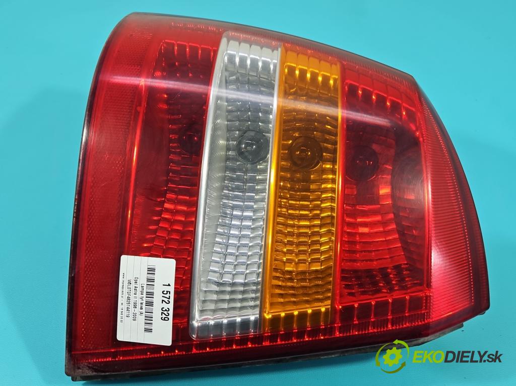 Opel Astra II 1998-2009 1.6 8V 84KM manual 62 kW 1598 cm3 5- svetlo / reflektor zadné ľavé 90521542 (Kľučka dverí ostatné)
