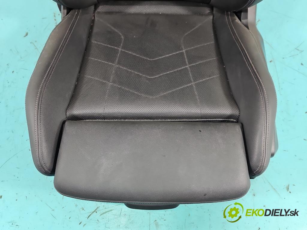 Bmw iX1 U11 0.0 elektrický: 272 HP automatic 200 kW 1 cm3 5- Sedačka ľavý  (Sedadlo)