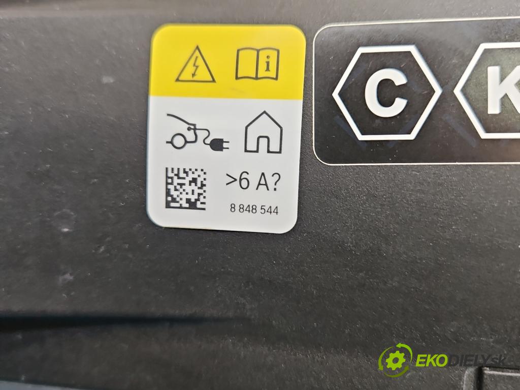 Bmw iX1 U11 0.0 elektrický: 272 hp automatic 200 kW 1 cm3 5- Klapka nalévání paliva 8848544 (Klika dveří ostatní)