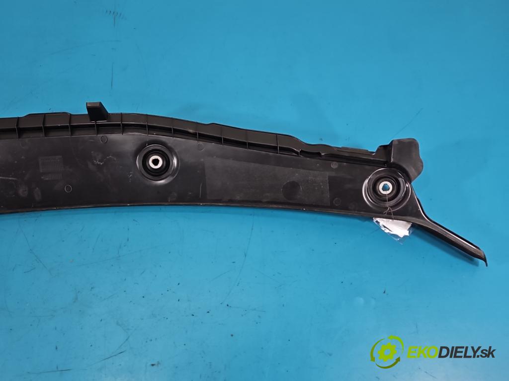 Bmw iX1 U11 0.0 elektrický: 272 HP automatic 200 kW 1 cm3 5- torpédo 9478651 (Torpédo (plast pod čelným sklom))