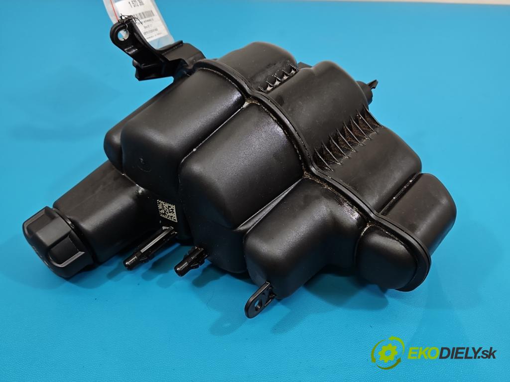 Bmw iX1 U11 0.0 elektrický: 272 HP automatic 200 kW 1 cm3 5- Nádrž: kompenzačné: 8476673