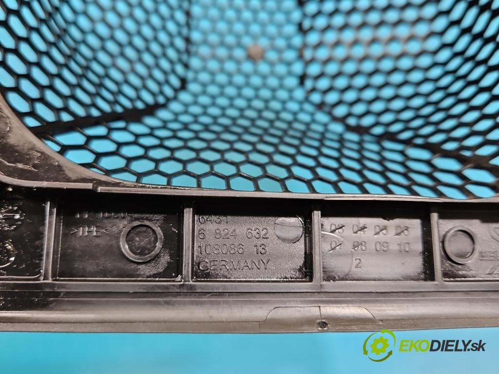 Bmw iX1 U11 0.0 elektrický: 272 HP automatic 200 kW 1 cm3 5- Vstup: vzduchu 6824632