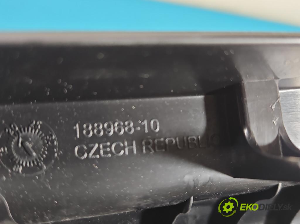 Bmw iX1 U11 0.0 elektrický: 272 HP automatic 200 kW 1 cm3 5- kryt plast 188968-10