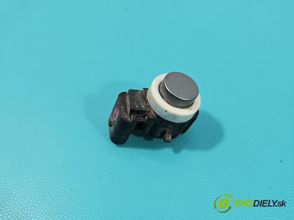 Bmw iX1 U11 0.0 elektrický: 272 HP automatic 200 kW 1 cm3 5- snímač parkovaní: 133151-12