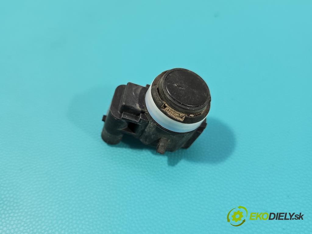 Bmw iX1 U11 0.0 elektrický: 272 HP automatic 200 kW 1 cm3 5- snímač parkovaní: 5A1A268-04