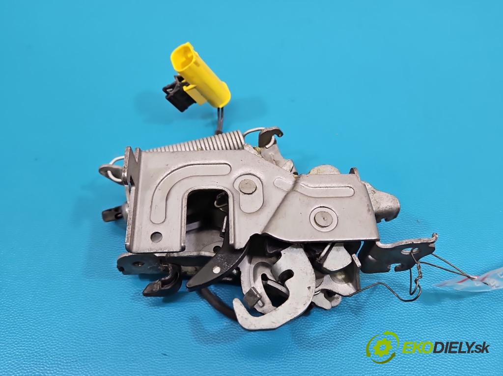 Bmw iX1 U11 0.0 elektrický: 272 HP automatic 200 kW 1 cm3 5- zámok kapoty 177567-10