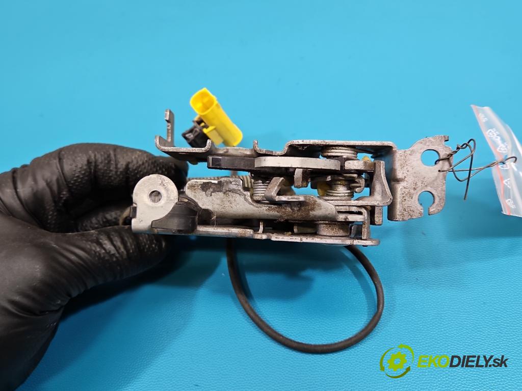 Bmw iX1 U11 0.0 elektrický: 272 HP automatic 200 kW 1 cm3 5- zámok kapoty 177567-10