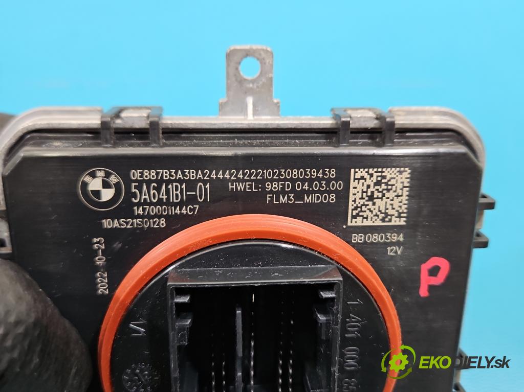 Bmw iX1 U11 0.0 elektrický: 272 HP automatic 200 kW 1 cm3 5- modul lampy: 5A641B1-01