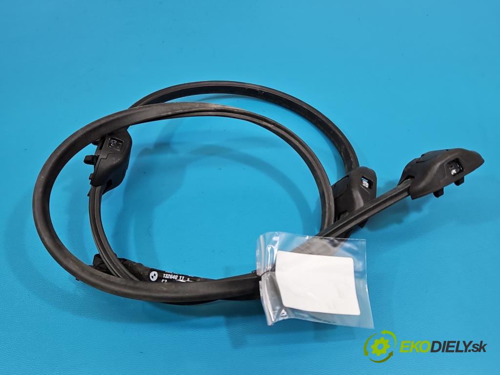 Bmw iX1 U11 0.0 elektrický: 272 HP automatic 200 kW 1 cm3 5- ostrekovač ostatné 9478827