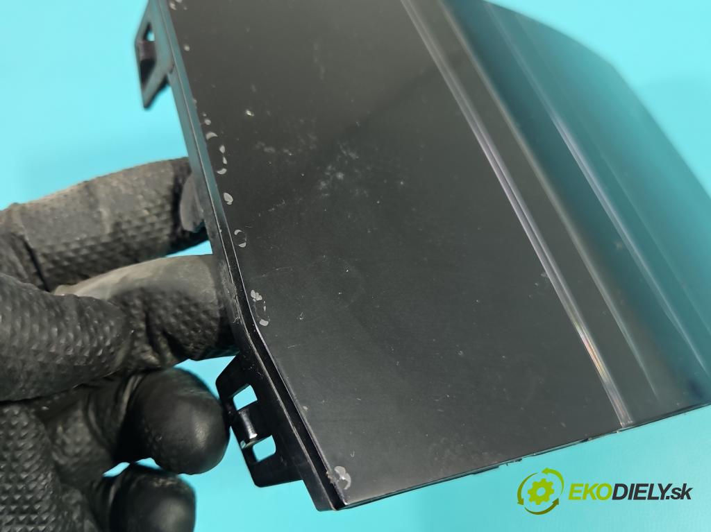 Bmw iX1 U11 0.0 elektrický: 272 HP automatic 200 kW 1 cm3 5- kryt plast 5A076D4