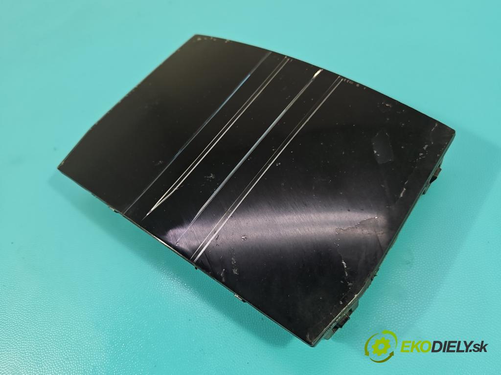 Bmw iX1 U11 0.0 elektrický: 272 HP automatic 200 kW 1 cm3 5- kryt plast 5A076D4