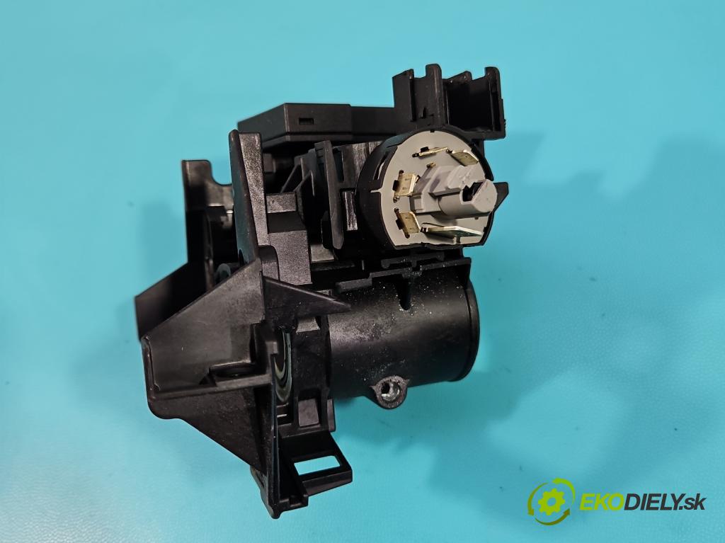 Opel Astra II 1998-2009 1.6 8V 84KM manual 62 kW 1598 cm3 5- riadiaca jednotka motora 09353509