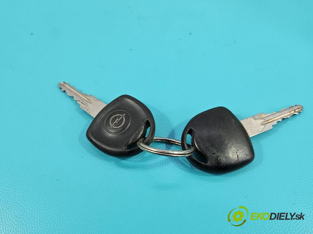 Opel Astra II 1998-2009 1.6 8V 84KM manual 62 kW 1598 cm3 5- riadiaca jednotka motora 09353509