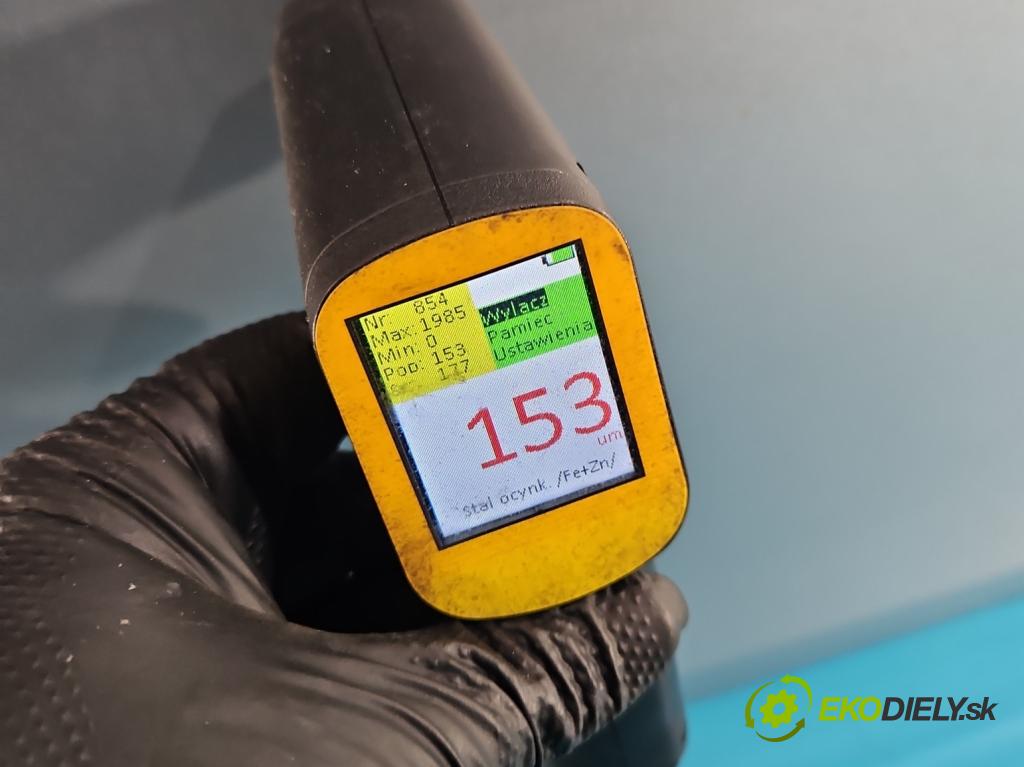 Seat Leon II 2005-2012 1.6 SR 102 HP manual 75 kW 1595 cm3 5- dvere predné pravé  (Kľučka dverí ostatné)