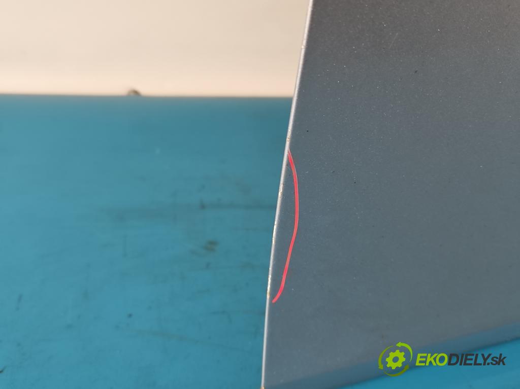 Seat Leon II 2005-2012 1.6 SR 102 HP manual 75 kW 1595 cm3 5- dvere predné pravé  (Kľučka dverí ostatné)