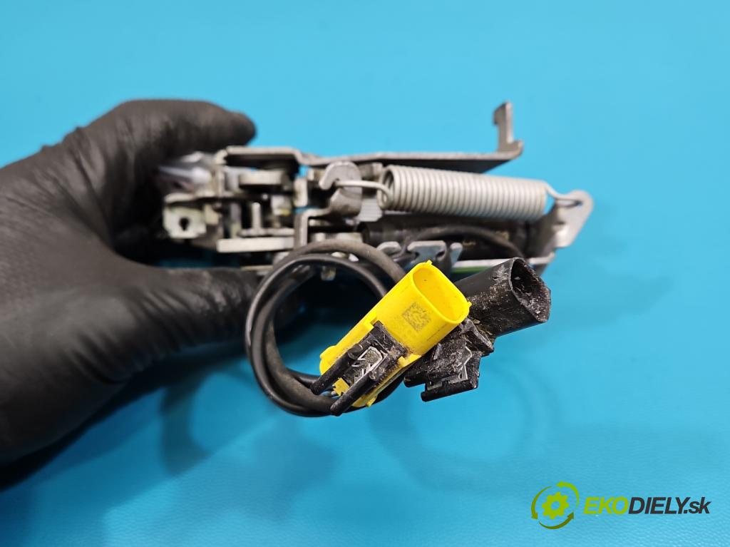 Bmw iX1 U11 0.0 elektrický: 272 HP automatic 200 kW 1 cm3 5- zámok kapoty 177567-10