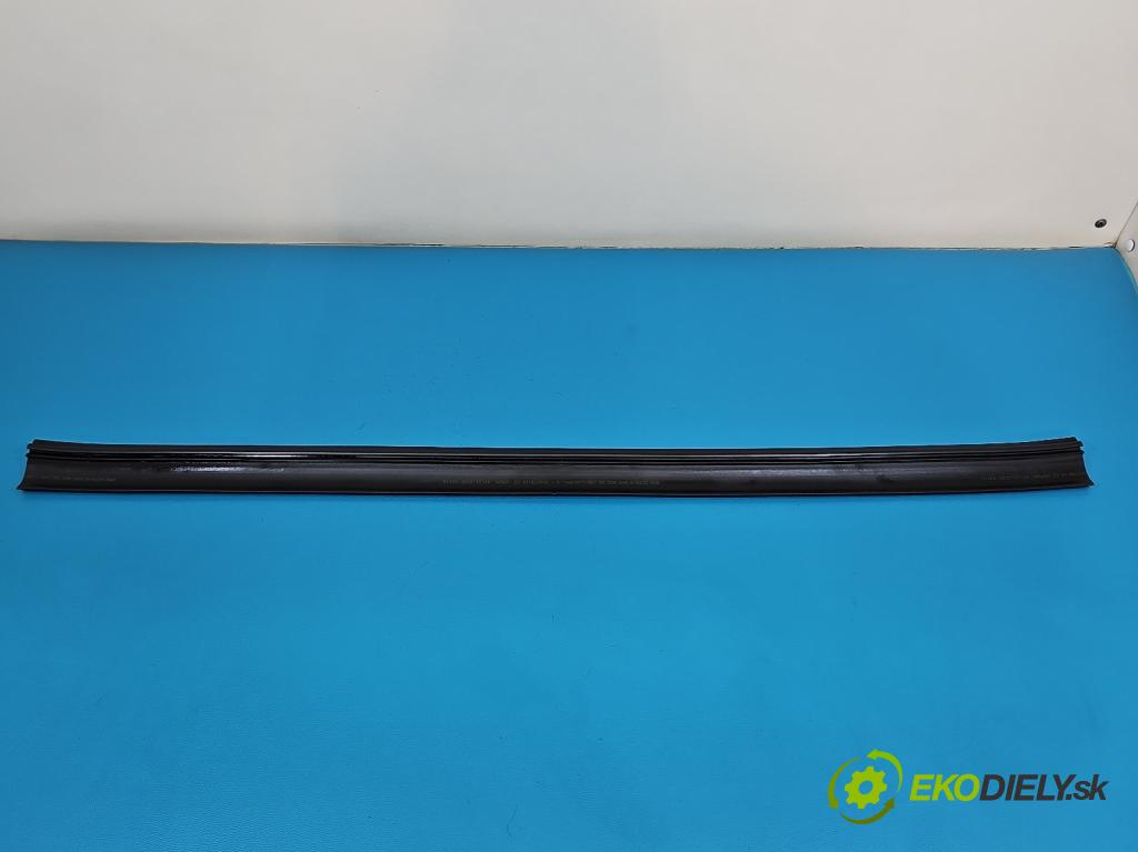 Bmw iX1 U11 0.0 elektrický: 272 HP automatic 200 kW 1 cm3 5- Těsnění: ostatné 9883422