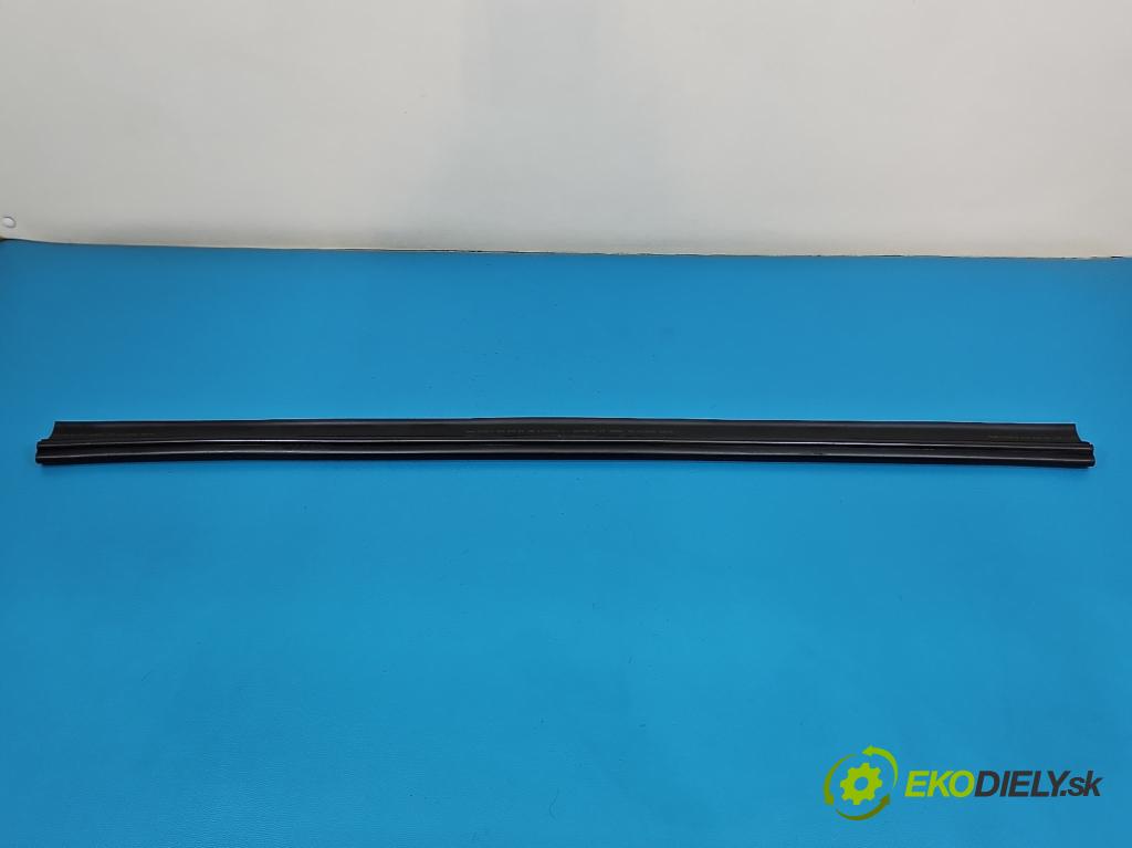 Bmw iX1 U11 0.0 elektrický: 272 HP automatic 200 kW 1 cm3 5- Těsnění: ostatné 9883422