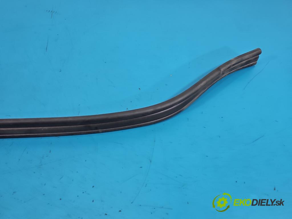 Bmw iX1 U11 0.0 elektrický: 272 hp automatic 200 kW 1 cm3 5- Těsnění: 9883425