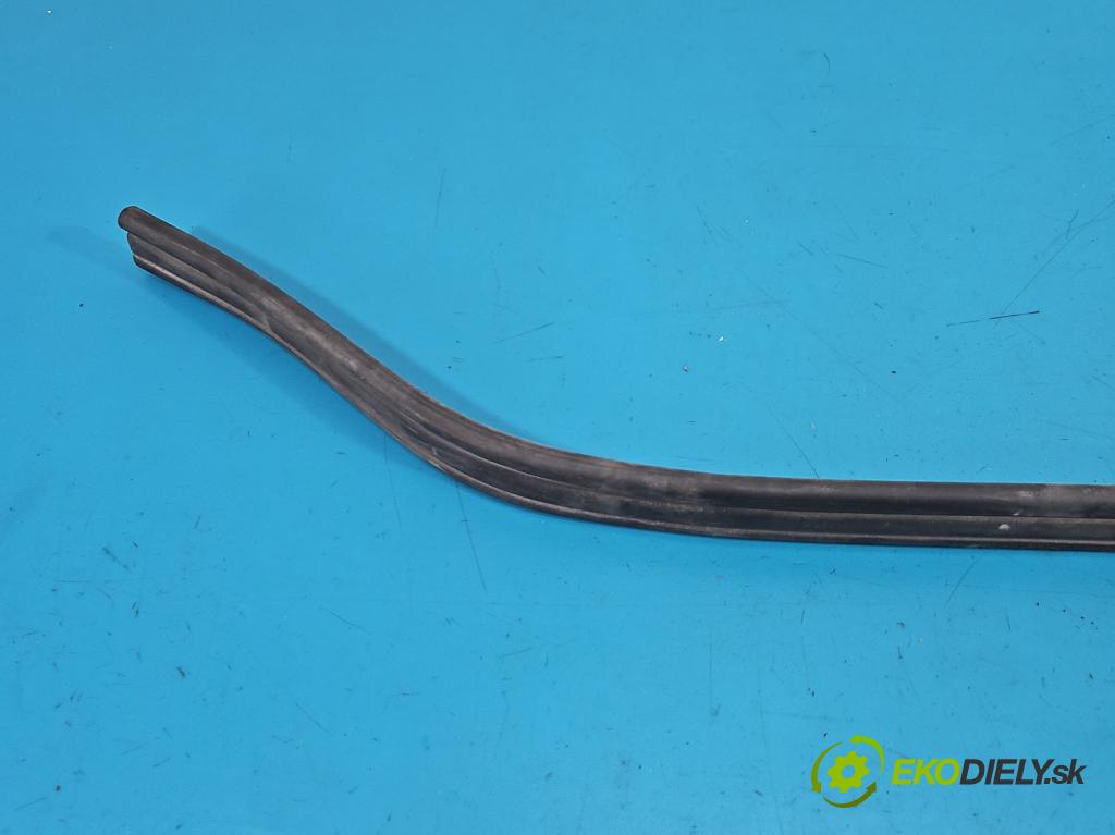 Bmw iX1 U11 0.0 elektrický: 272 hp automatic 200 kW 1 cm3 5- Těsnění: 9883425