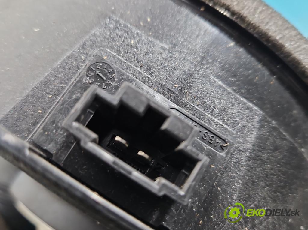 Audi A4 B9 2015-2024 2.0 TDI 190 HP automatic 140 kW 1968 cm3 5- reproduktory komplet 8W5035411