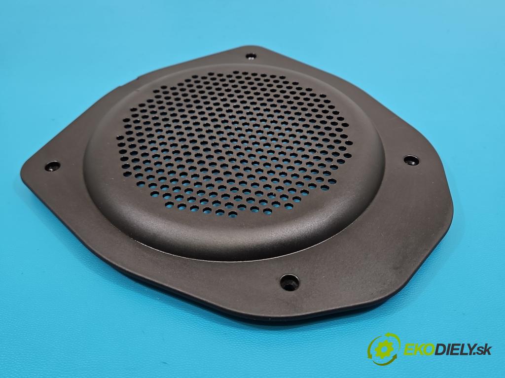 Bmw iX1 U11 0.0 elektrický: 272 HP automatic 200 kW 1 cm3 5- kryt plast 9855810