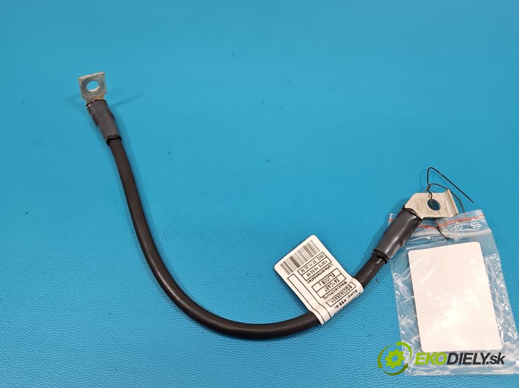 Bmw iX1 U11 0.0 elektrický: 272 HP automatic 200 kW 1 cm3 5- kontakt mínus: 5A1CA88-03