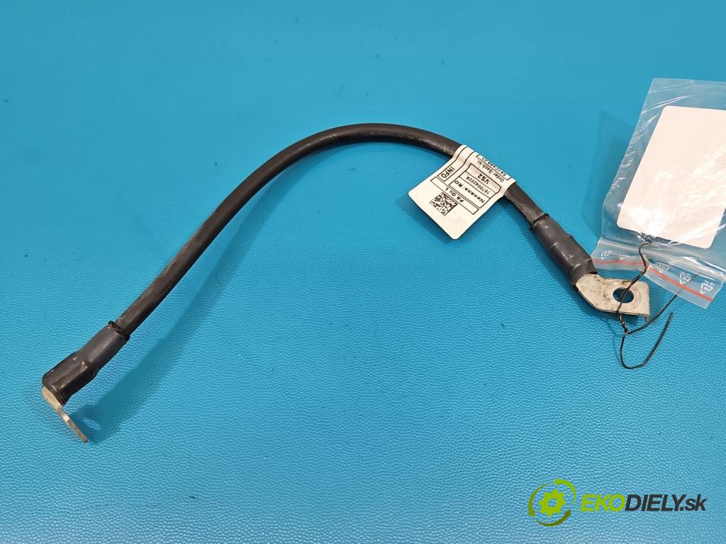 Bmw iX1 U11 0.0 elektrický: 272 HP automatic 200 kW 1 cm3 5- kontakt mínus: 5A1CA88-03