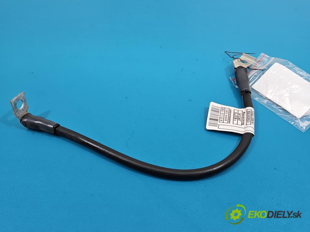 Bmw iX1 U11 0.0 elektrický: 272 hp automatic 200 kW 1 cm3 5- kontakt mínus: 5A1CA88-03