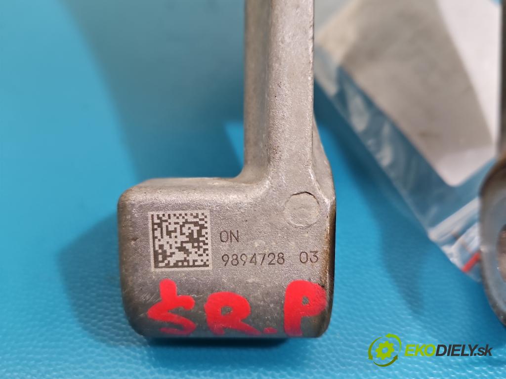 Bmw iX1 U11 0.0 elektrický: 272 HP automatic 200 kW 1 cm3 5- držiak motora 9894728