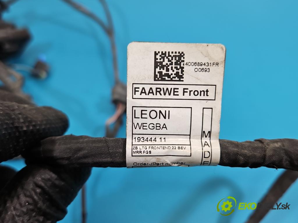 Bmw iX1 U11 0.0 elektrický: 272 HP automatic 200 kW 1 cm3 5- Zväzok: ostatné 5A5F2C8-01