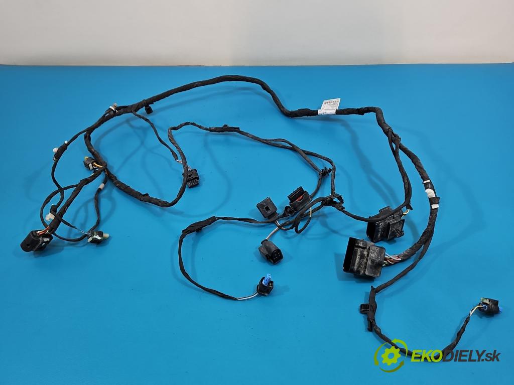 Bmw iX1 U11 0.0 elektrický: 272 hp automatic 200 kW 1 cm3 5- Balíček: 5A5F2C8-01