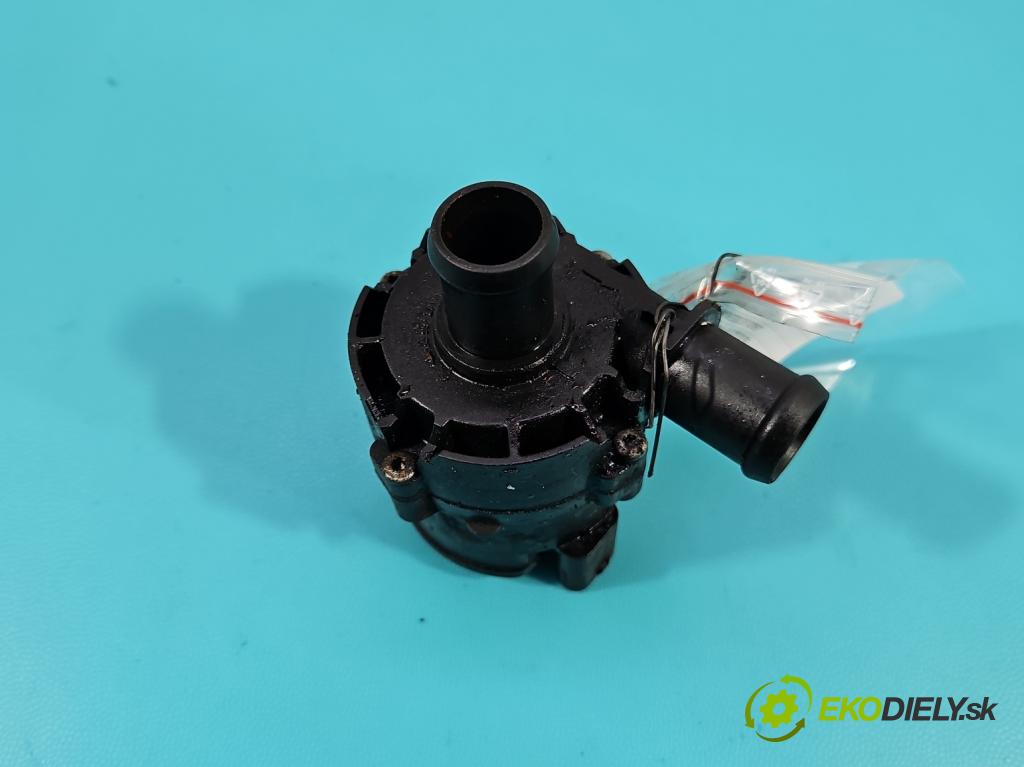 Vw Passat B8 2014 - 2.0 tdi 150 HP automatic 110 kW 1968 cm3 5- pompa obehu voda: 5G0965567