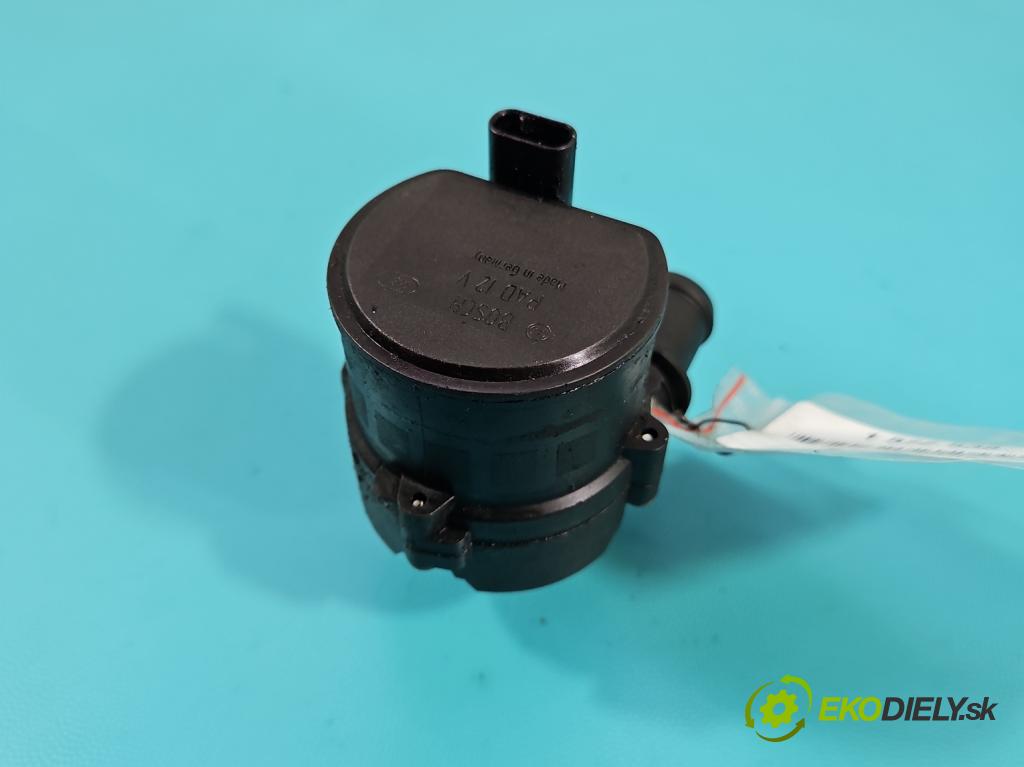 Vw Passat B8 2014 - 2.0 tdi 150 HP automatic 110 kW 1968 cm3 5- pompa obehu voda: 5G0965567