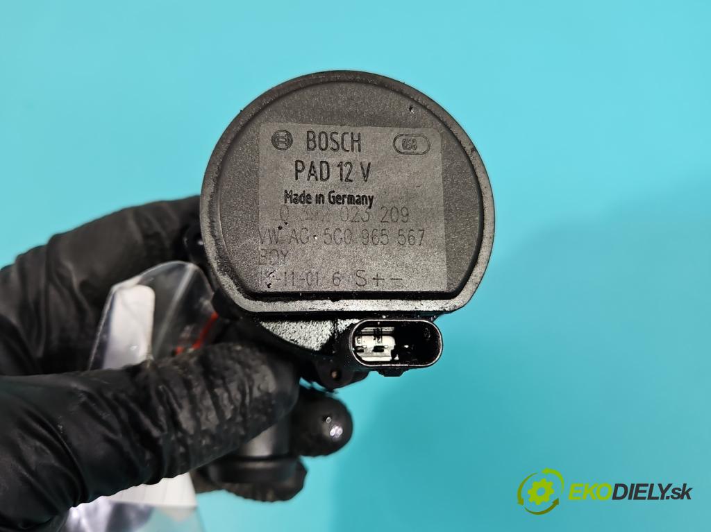 Vw Passat B8 2014 - 2.0 tdi 150 HP automatic 110 kW 1968 cm3 5- pompa obehu voda: 5G0965567