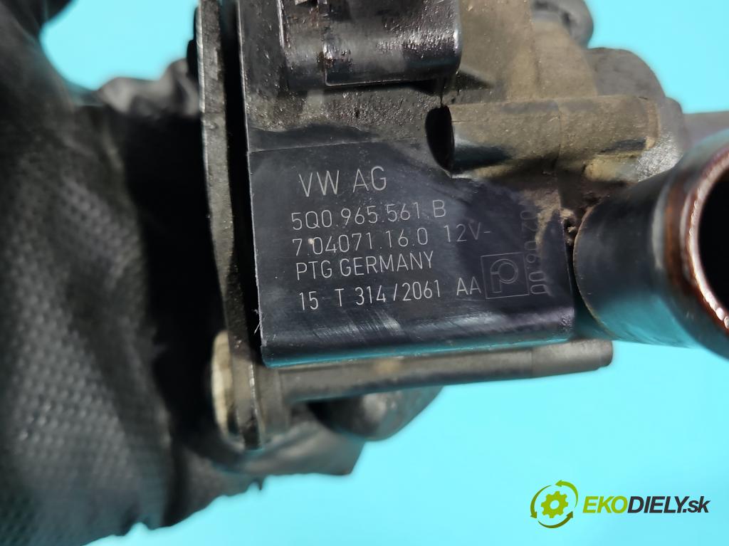 Vw Passat B8 2014 - 2.0 tdi 150 HP automatic 110 kW 1968 cm3 5- pompa obehu voda: 5Q0121599Q