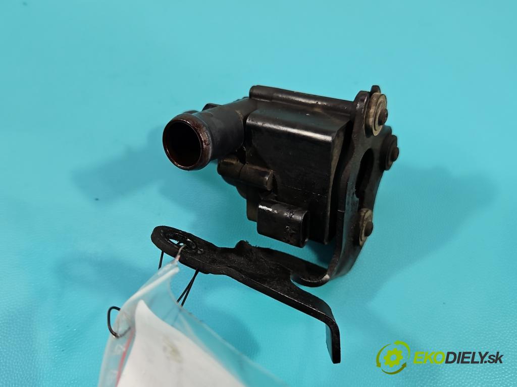 Vw Passat B8 2014 - 2.0 tdi 150 HP automatic 110 kW 1968 cm3 5- pompa obehu voda: 5Q0121599Q