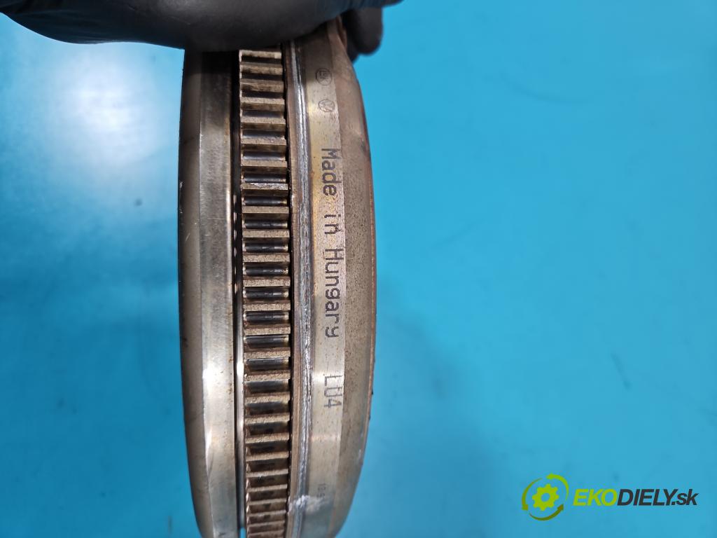 Vw Passat B8 2014 - 2.0 tdi 150 HP automatic 110 kW 1968 cm3 5- koleso hojdačka: 03L105266DE (Zotrvačník)