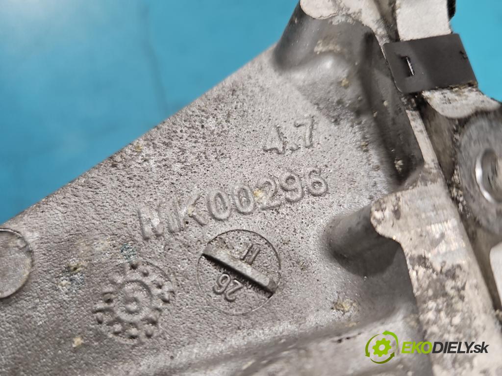 Vw Passat B8 2014 - 2.0 tdi 150 HP automatic 110 kW 1968 cm3 5- zvod nasávací 04L129766AQ (Sacie potrubie)