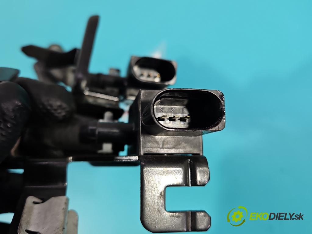 Vw Passat B8 2014 - 2.0 tdi 150 HP automatic 110 kW 1968 cm3 5- snímač tlak: výfukové 03L906051B