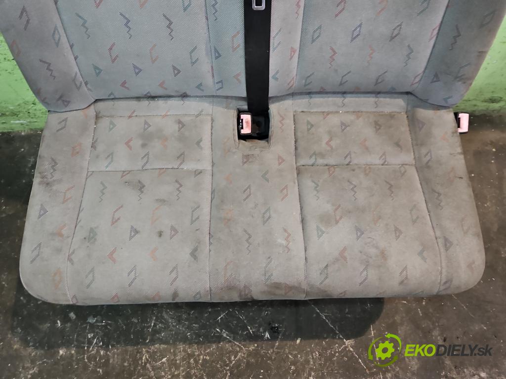 Vw LT II 1996-2006 2.5 tdi 109 HP manual 80 kW 2461 cm3 5- Sedačka pravý (Sedadlo)