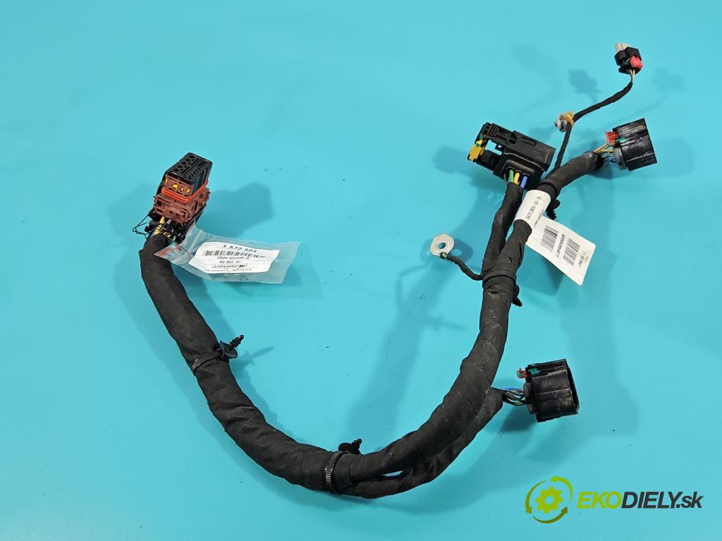 MG MG3  24- 1.5 16V 102 hp automatic 75 kW 1498 cm3 5- Balíček: 35584577