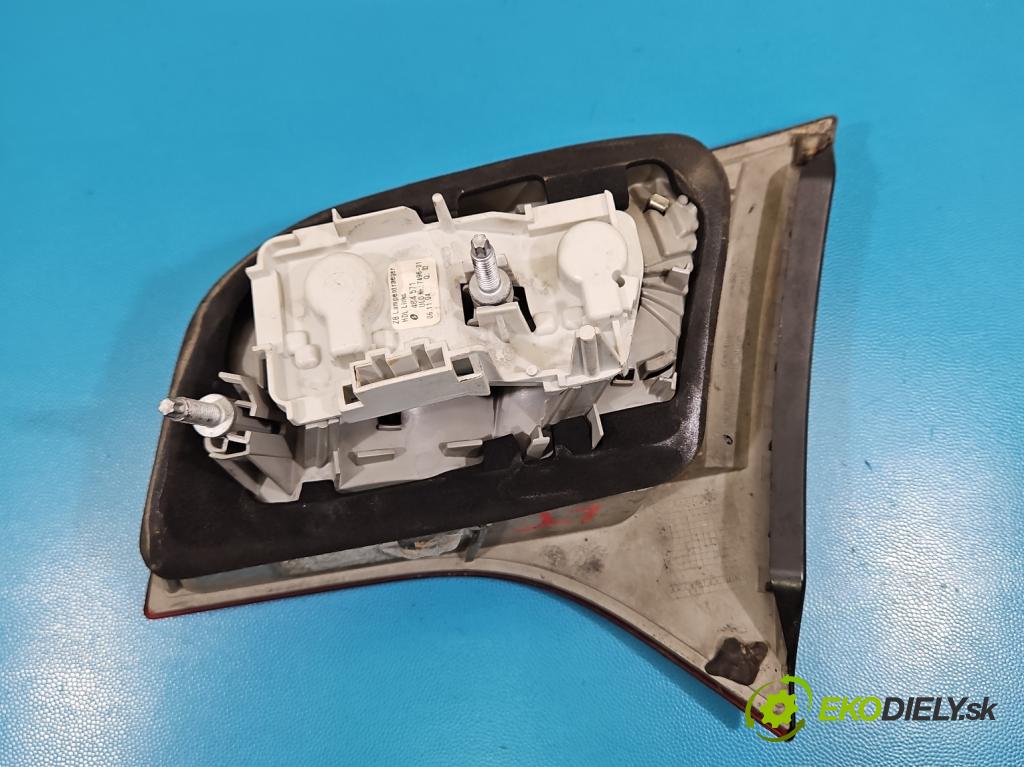 Audi A4 B7 2004-2008 3.0 tdi BKN: 204 HP automatic 150 kW 2967 cm3 5- svetlo / reflektor zadné ľavé  (Kľučka dverí ostatné)